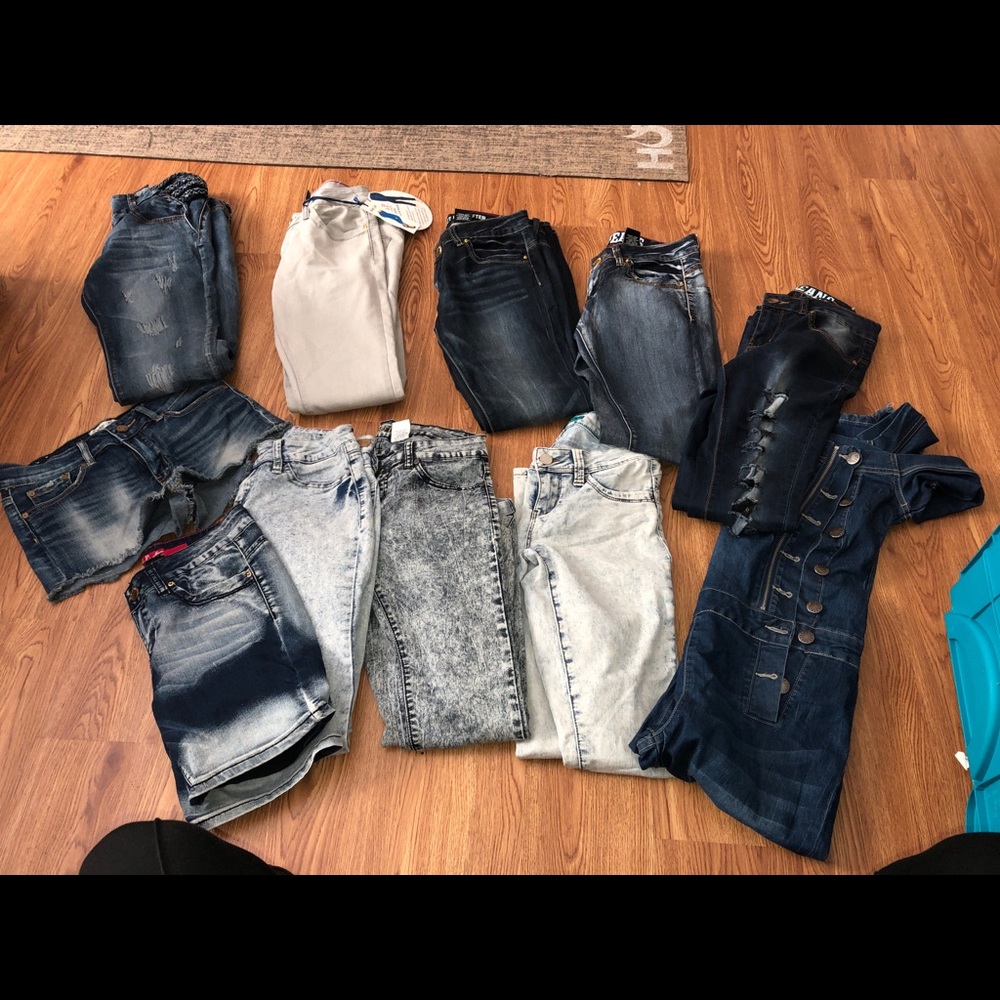 Lot of denim 11 pieces